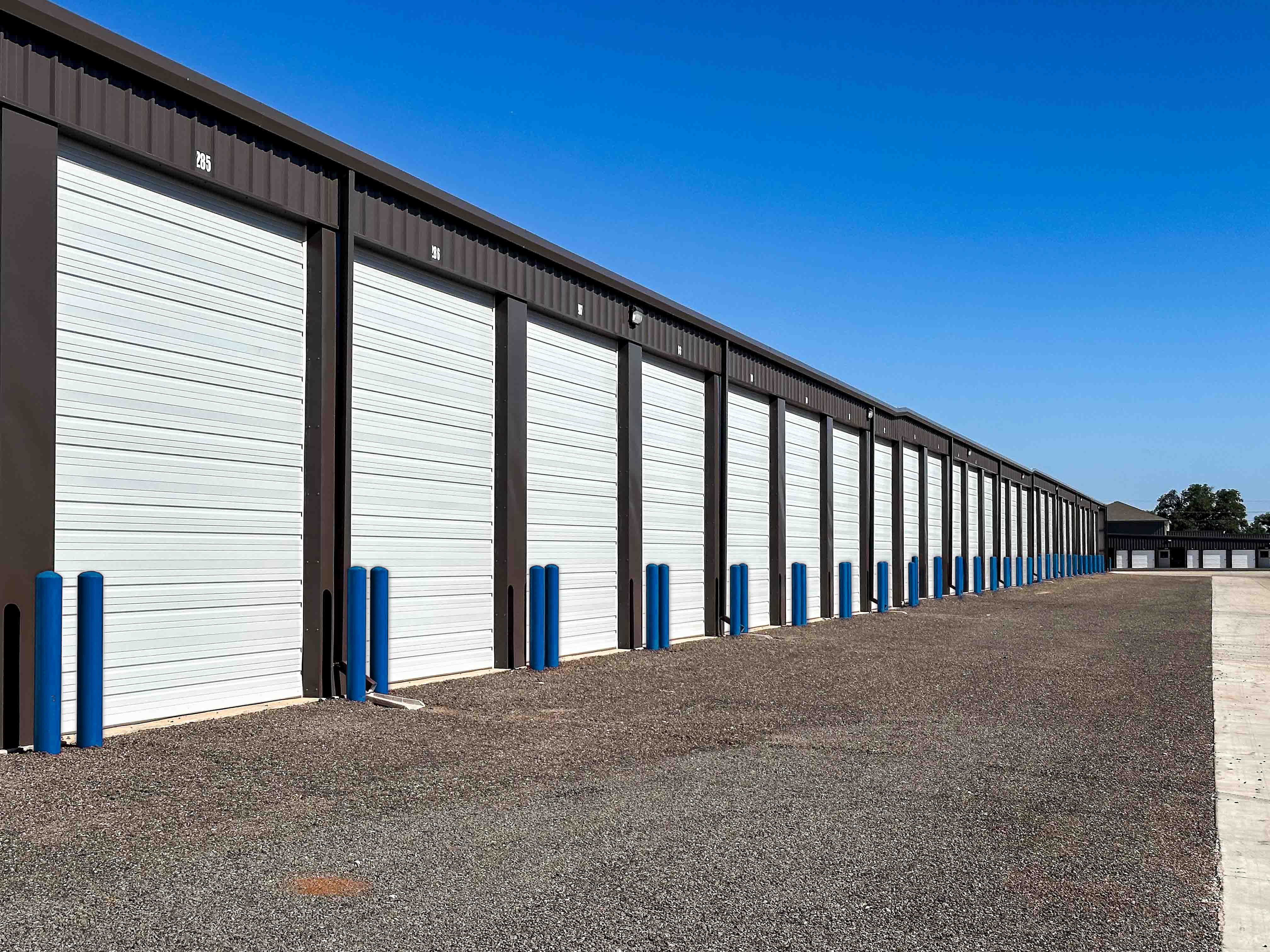 Enclosed RV units available at 130th & University
